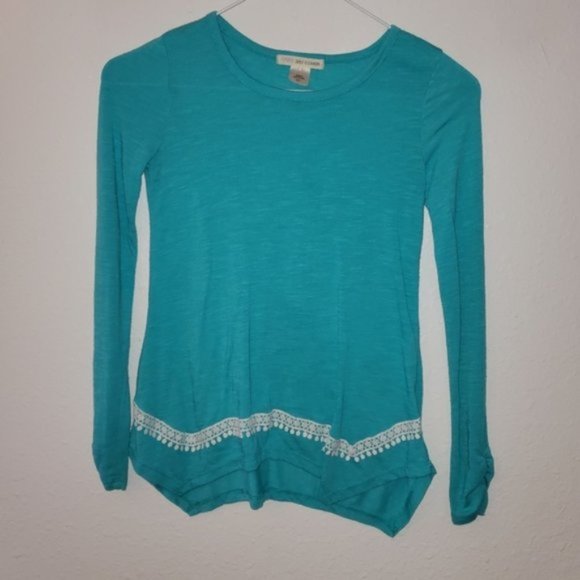 Self Esteem Tops - ⬇️ Self Esteem Teal Long Sleeve Top Lace SMALL